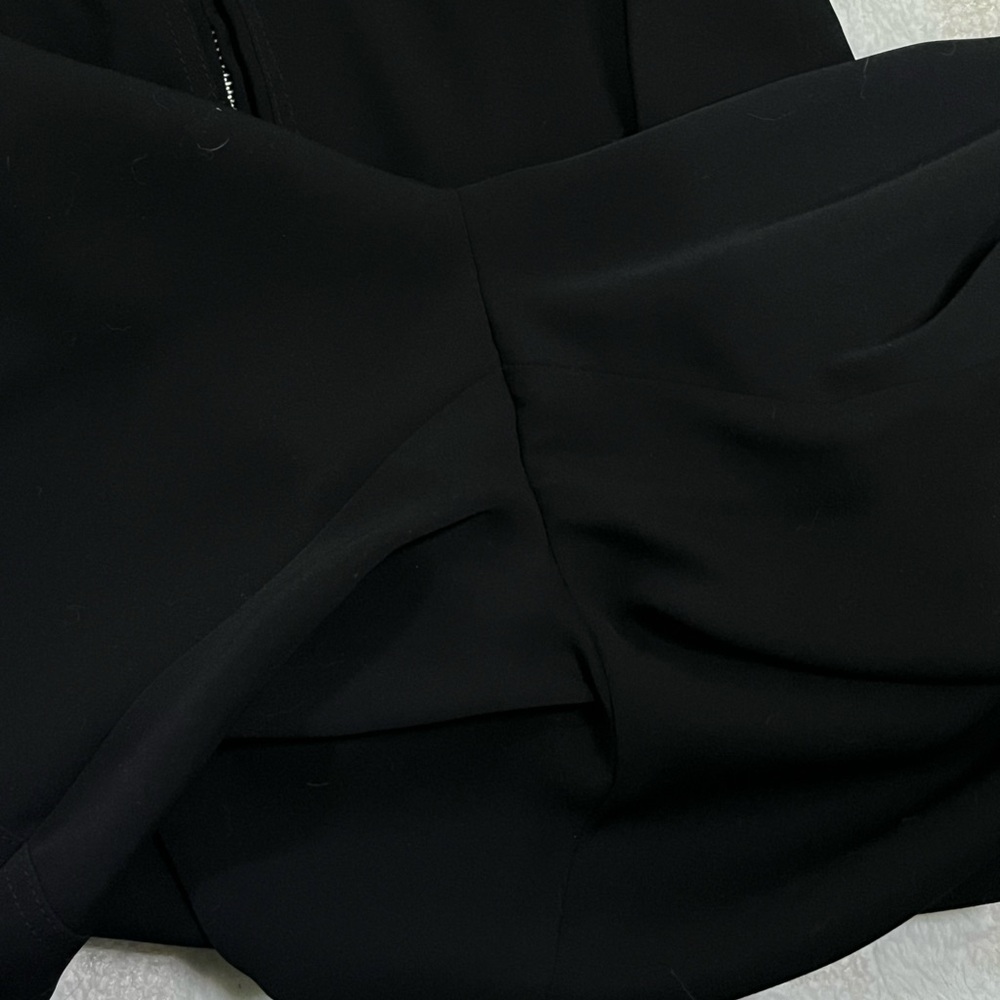 Women’s MICHAEL MICHAEL KORS Cady Utility Jumpsuit in Black • Large - Picture 15 of 16